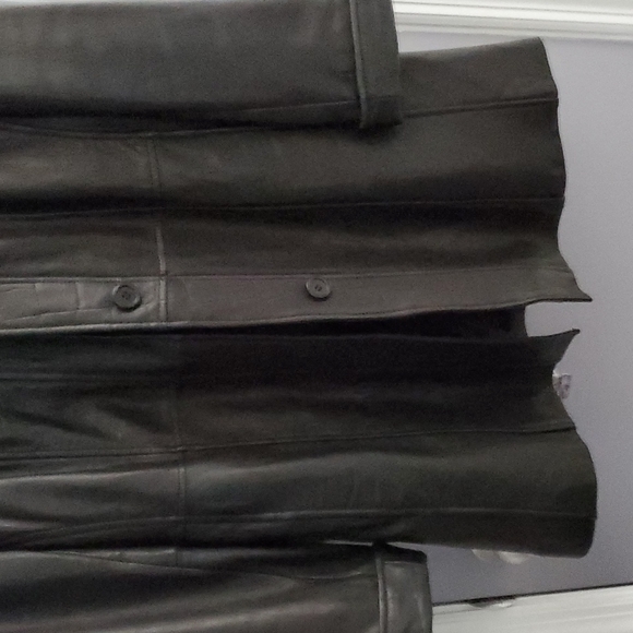 Genuine Leather Coat w/Genuine Fox Collar size small - Picture 10 of 10